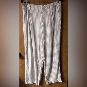 Women’s white Striped Pants